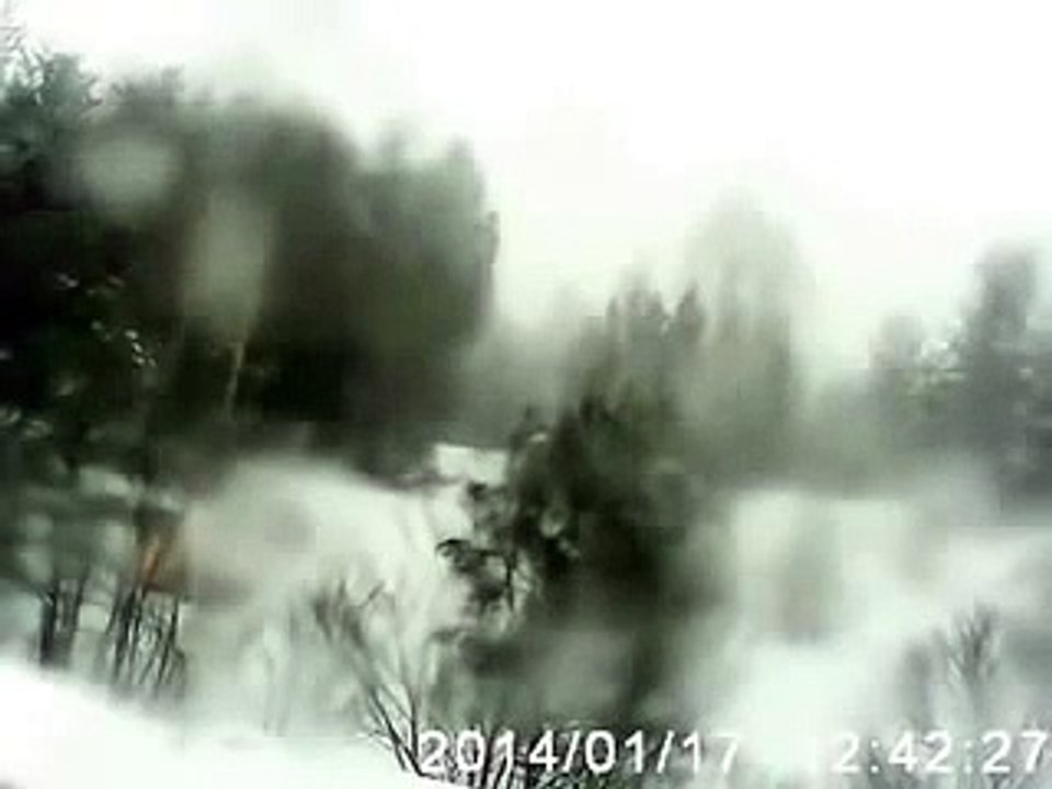 (死亡事故)暴走バイク猛スピードで自動車に激突！And crashed into the car in the (death) runaway bike breakneck spe