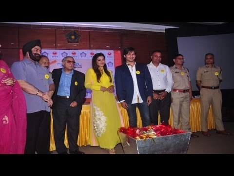 Vivek Oberoi Face Of Tobacco-Free Drive For Cops, was Booked For Smoking