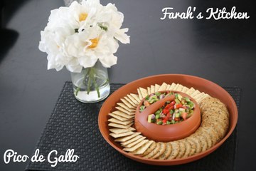 (Mexican Recipe) Pico de Gallo *Farah's Kitchen* - Season 1 Episode 12
