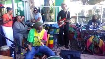 Stevie Wonder sings Bob Marley with local reggae band