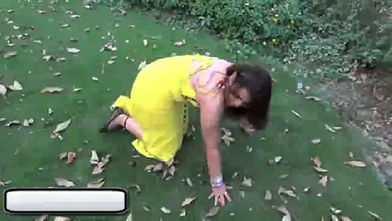 GHAZAL CHAUDHARY KA ROOP SUHANA HOT MUJRA 2016
