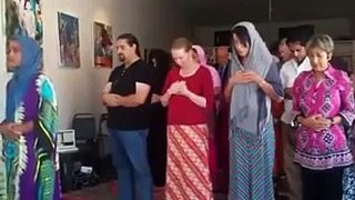 Is It Allowed in Islam- Watch A Woman Leading Prayer in Mosque