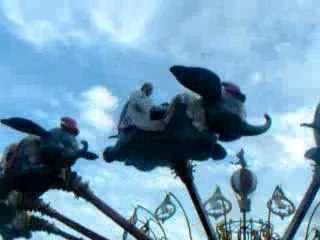 En avant tous dans le dumbo volant