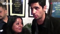 Sidharth Malhotra Steals The Show At Dabboo Ratnani’s Calendar Launch 2016 | #fame Bollywood