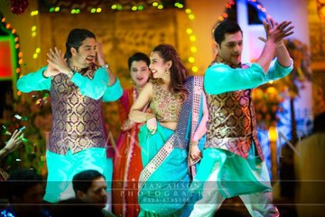 Sam & Hassan's Wedding -> Best Bollywood Mehndi Dance Medley 2015