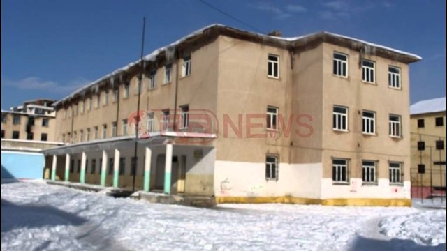 Dimri i ftohtë, Bora i lë vendin ngricave në Kukës, në disa zona mbyllen shkollat