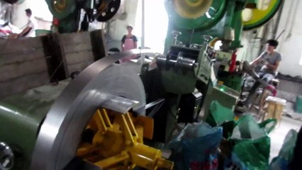 Furniture Hardware, Furniture Fittings and Cabinet Hardware - China: Industrial Casters / Production 3