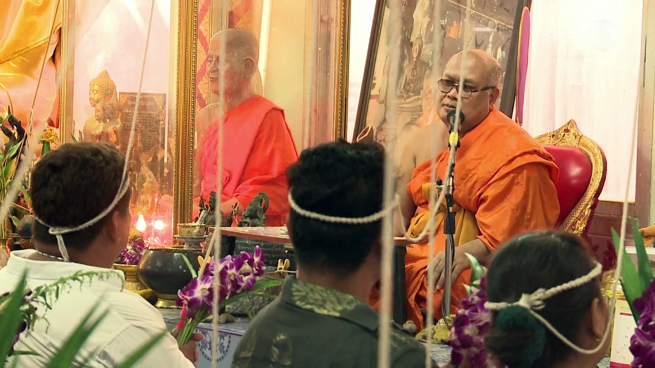 Sterben üben in Thailand