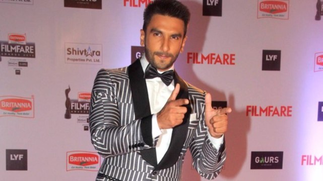 Ranveer Singh Attends Filmfare Awards 2016 | Red Carpet | Bollywood Awards