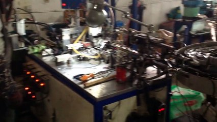 Herrajes para Muebles & Herrajes para Gabinetes - China: Bisagra Americana / Production 3