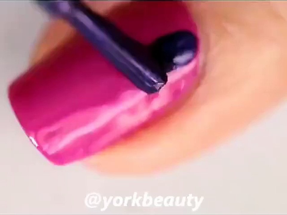 Nails art