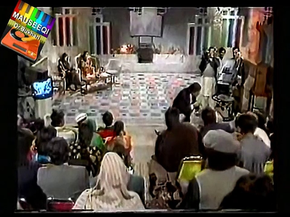 Famous Pakistani Action Hero Lala Sudhir in His Only Appearance on PTv