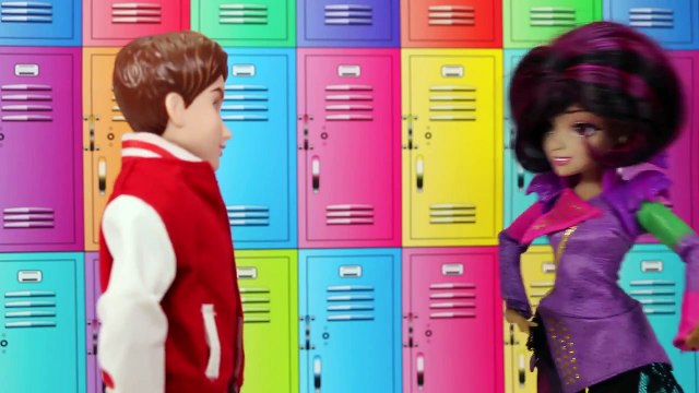 Descendants Mal and Ben’s Wedding after Mal and Audrey Switch Places. DisneyToysFan