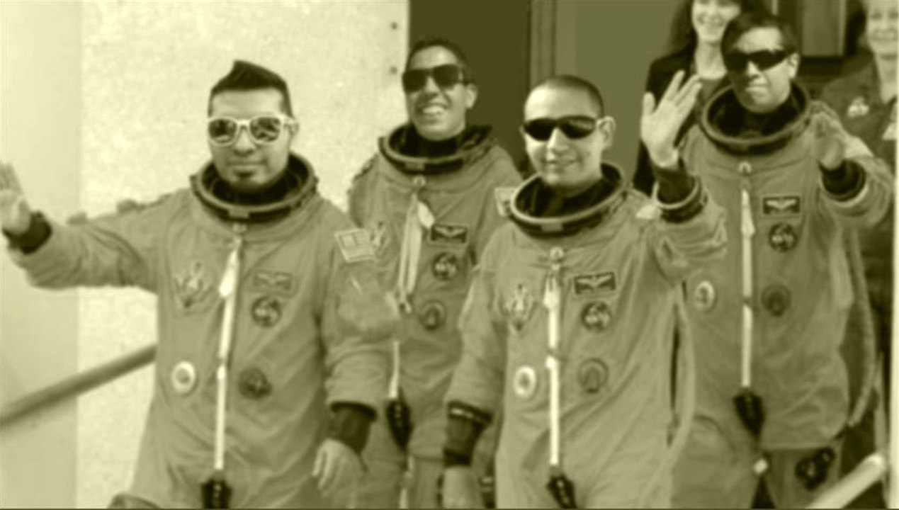 Los tripulantes de Apollo - Cap Ext 10