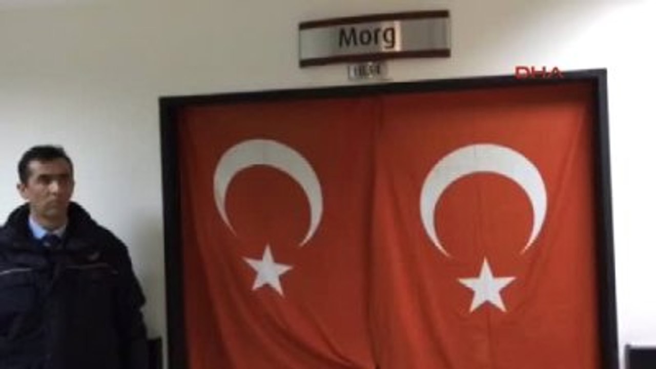 Şehit Mahmut Bilgin'in Kız Arkadaşı Morgun Kapısından Ayrılmadı