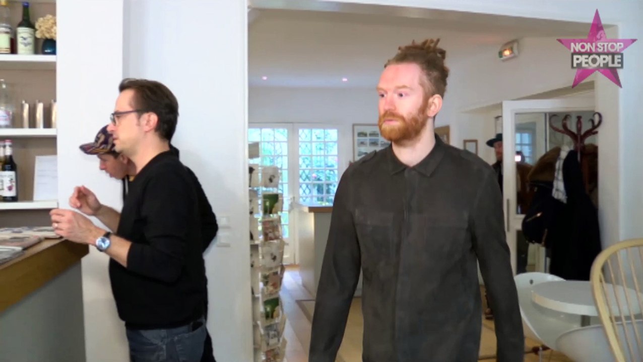 Newton Faulkner : Human Love, son concert à Paris, Camille... Il dit tout ! (EXCLU VIDEO)