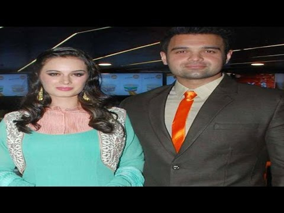 Ishqedarriyaan Music Launch | Evelyn Sharma | Mahaakshay Chakraborty