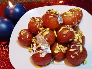 Gulab Jamun گلاب جامن