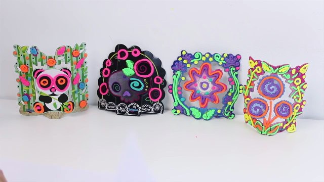 Peppa Pig Play-Doh DohVinci Art Studio Design Peppa Pig with Play Doh Vinci Dibujar con Plastilina