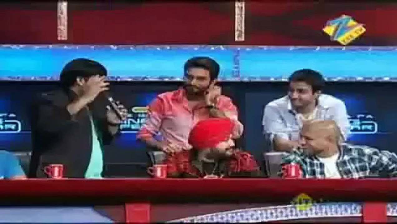 What Priyanka Chopra Replied When A Faisalbad Guy Wants To Hug Her In Indian Show - Vidrail