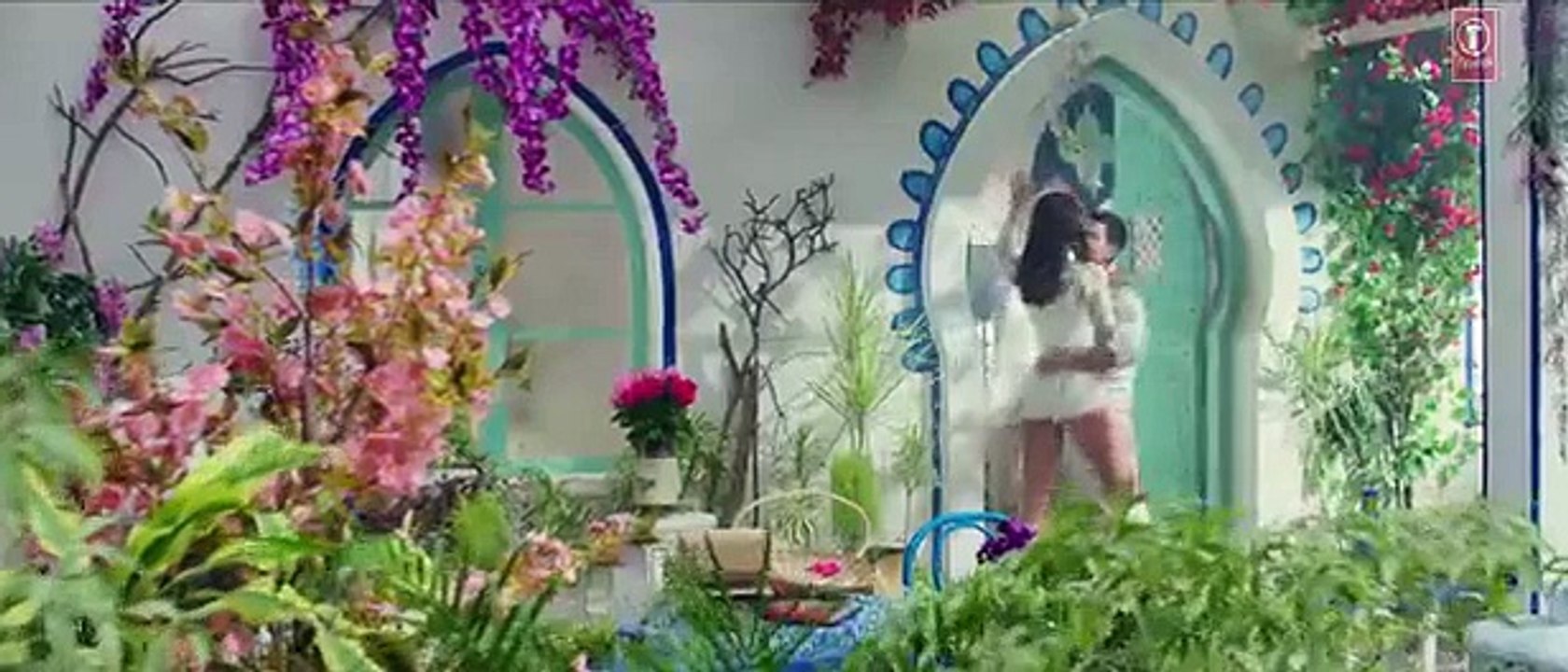 2015 New Bollywood Hit Songs -   Iss Qadar Pyar Hai Video Song - Ankit Tiwari - Bhaag Johnny - T-series-47