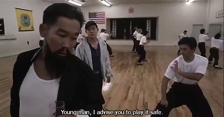 The Master jet li vs geek in dojo
