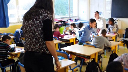 Les bénéfices du dispositif "plus de maîtres que de classes" à l’école élémentaire Champagne
