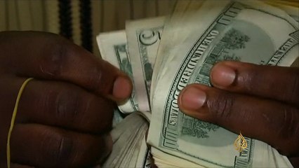 سرقة نحو 7 مليارات دولار من أموال الدولة بنيجيريا