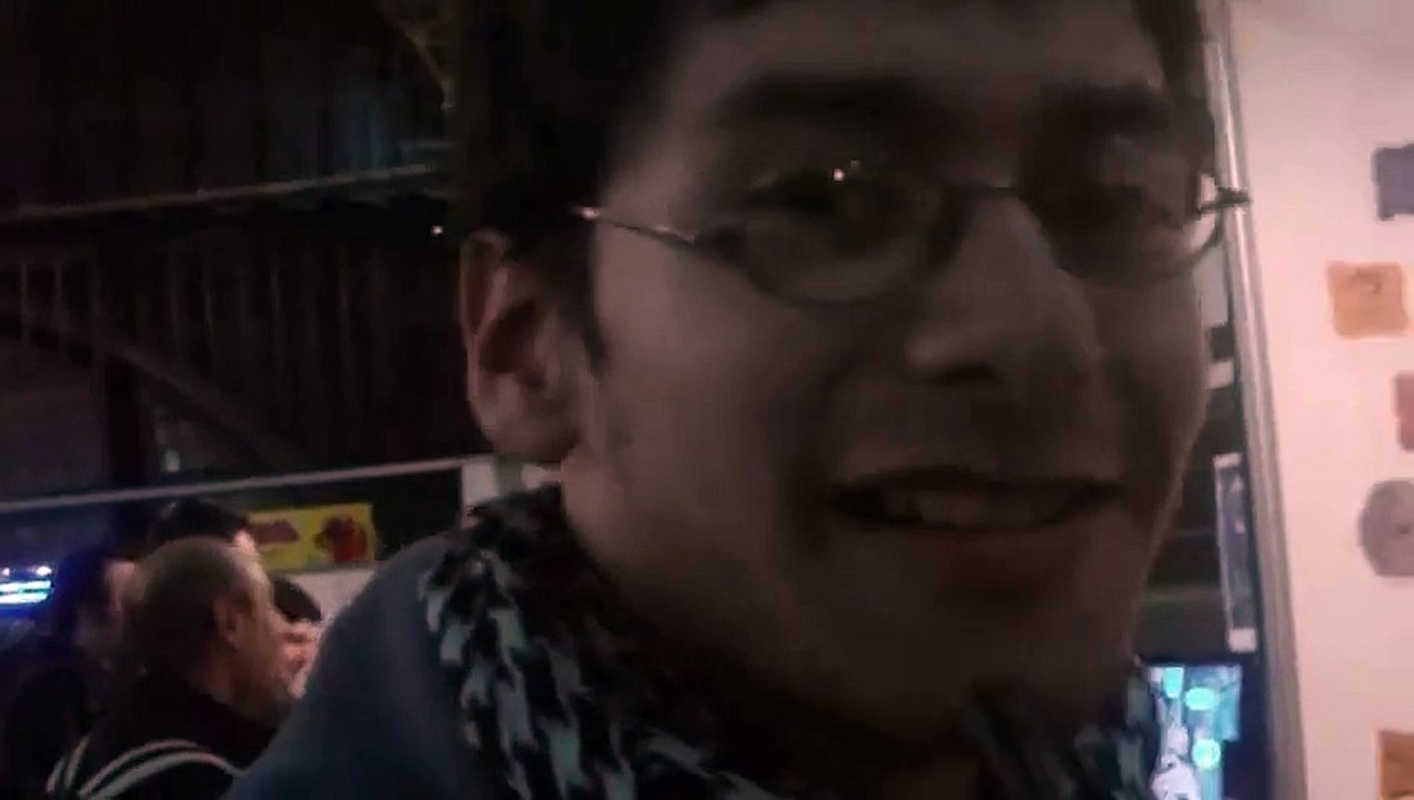 017 . CC2012 . cerebros de papel (480p)