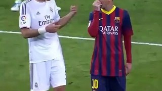 Leo messi and Pepe having a showdown