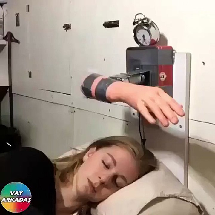 Sabah Kalkamayınca Kızlar - 2016 Komik Kesin İzle Kızlar