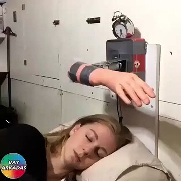 Sabah Kalkamayınca Kızlar - 2016 Komik Kesin İzle Kızlar