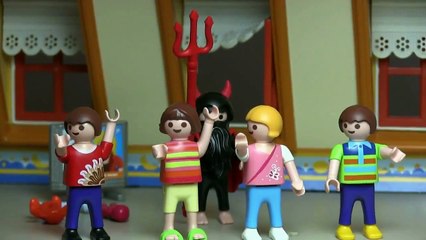 СТОП МОУШЕН Плеймобил НОЧНОЙ УЖАС. STOP MOTION Playmobil NIGHT TERROR. 别动Playmobil晚上恐怖主义。