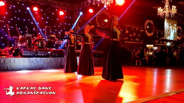 Azeri Ekibi Göstaerisi,Azeri kafkas Ekibi Kars Kafkas