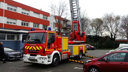 La nouvelle grande échelle des pompiers de Valence dans la Drôme