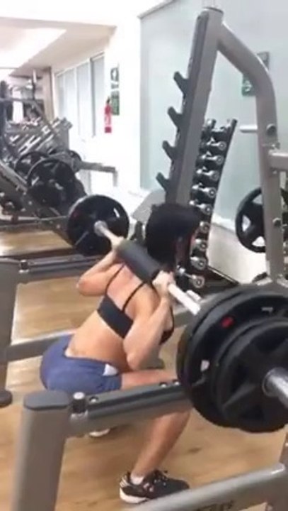 Eva Andress Sexy Butts Workout