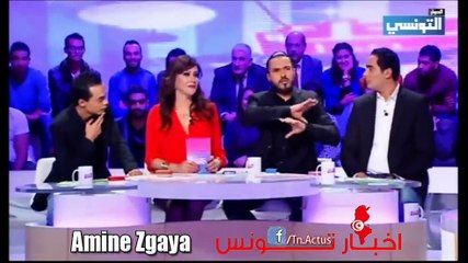 كريم الغربي و الفايسبوك ملا بليد   هههههههههه !