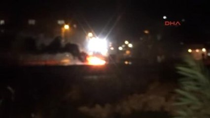 Antalya - Korsan Gösteri Yapan Gruba Polis Müdahale Etti