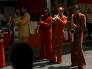 Les Traine-Savates : PEURA