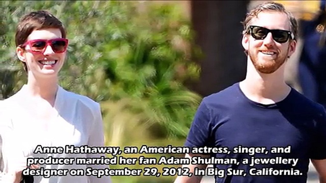 10 Popular Celebrities Who Married With Their Fans