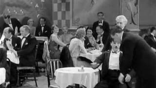 Charlie Chaplin City Lights (1931)clip 3
