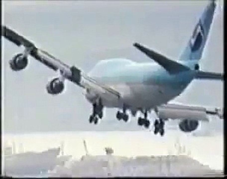 Landing Like a Boss | Korean Air Boeing 747 | Insane Airplane Landings