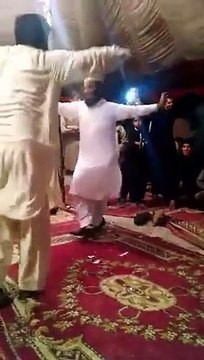 pathan mast dance, pashto dance, pashto tapay tang takor , punjabi mujra, punjabi songs, punjabi dance, mehndi dance, wedding dance,