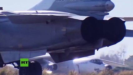 El Su-24M bombardeó posiciones del Estado Islámico