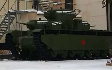 Пятибашенный монстр Сталина: легендарный Т-35 воссоздали на Урале