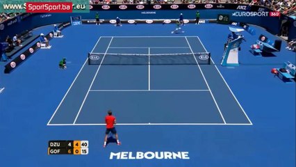 Sjajan drugi set Dzumhura