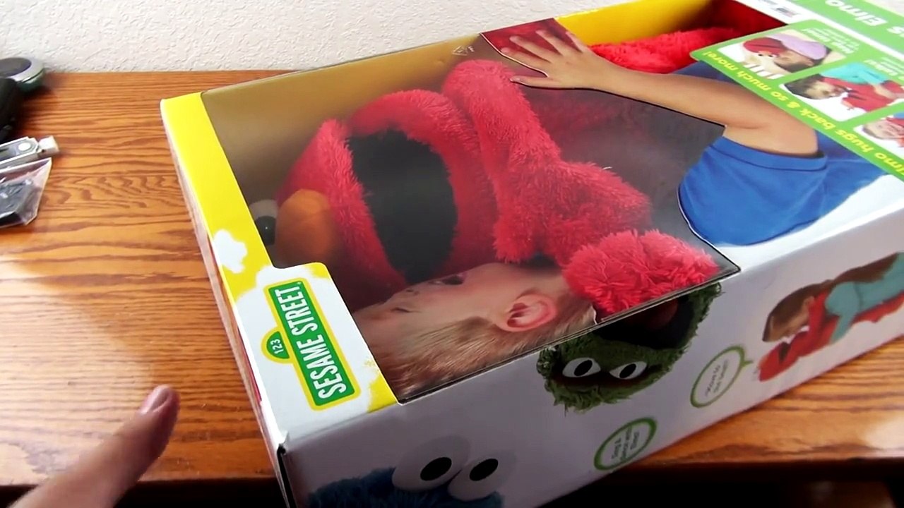 Big Hugs Elmo