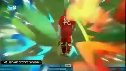 biggest fight in cricket history By MUSAVIR HUSSAIN.Rare cricket video