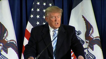 Conservadora Sarah Palin apoia a candidatura de Trump
