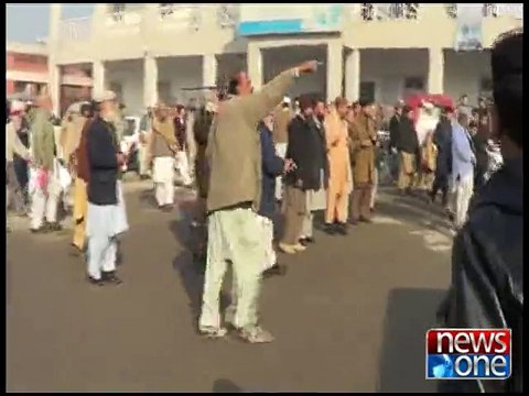 Heavy firing, explosions at Bacha Khan University Charsadda